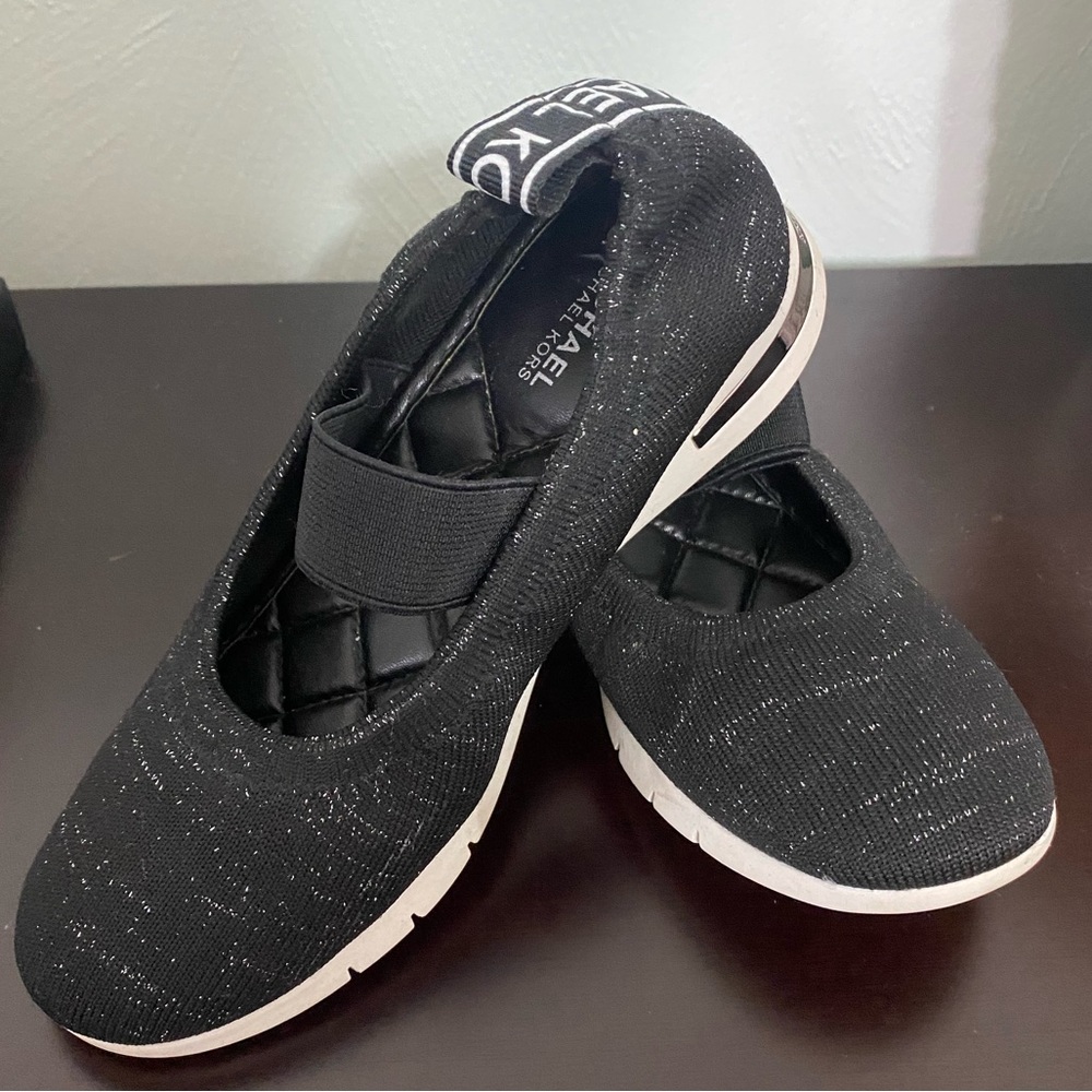 Girls MICHAEL KORS Black Slip-on Girls Shoes, Sz 1 US, Skim Boarder